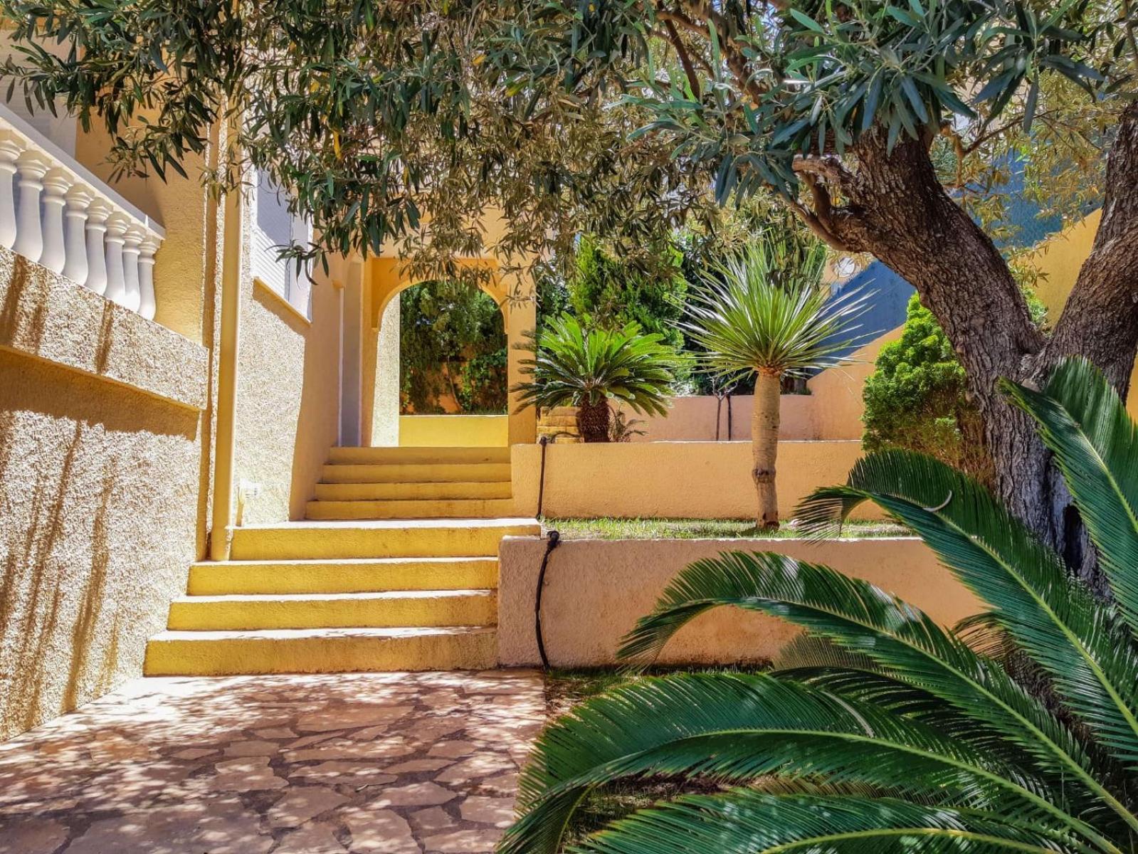 Villa De 2 Plantas オロペサ・デル・マール エクステリア 写真
